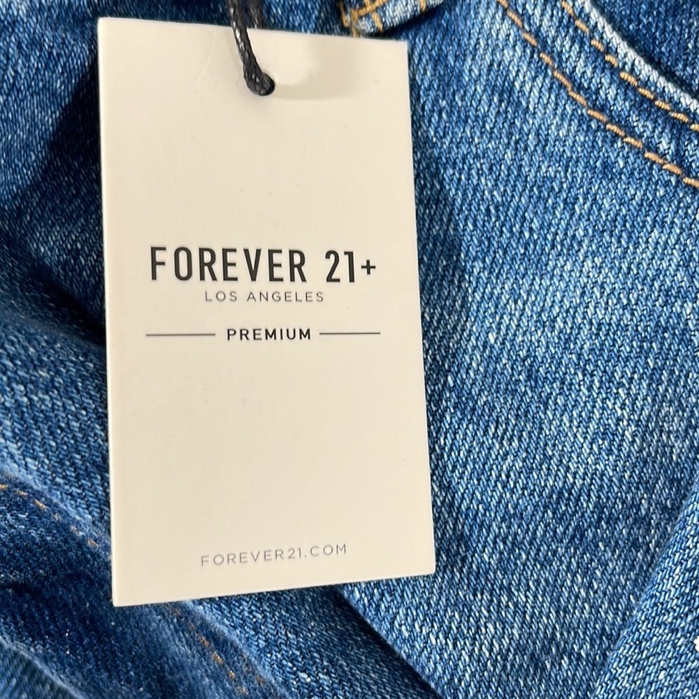 Forever 21 Womens Embroidered High Rise Tapered Hippie Mom Jeans Size 3X NEW - Picture 10 of 15
